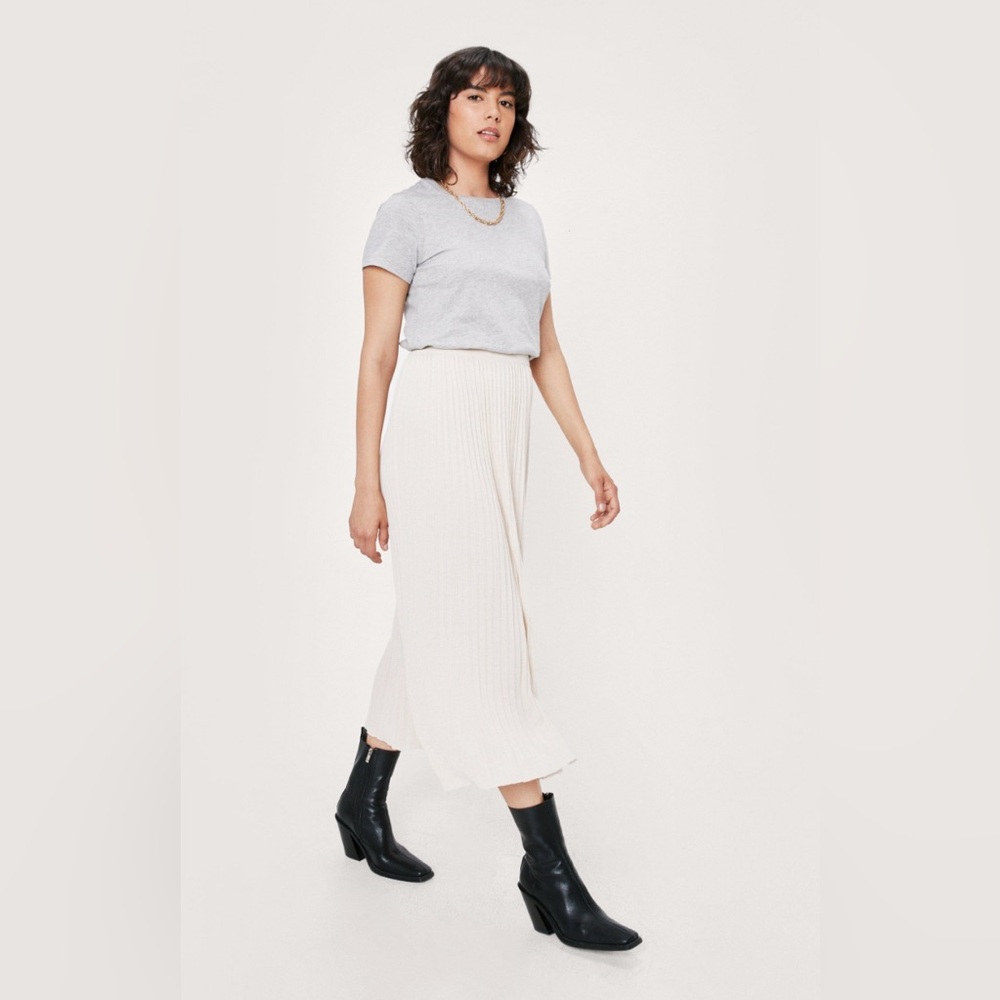 Knitted Pleated Bias Cut Midi Skirt